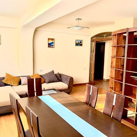 Apartment Amiryan 예레반 외부 사진